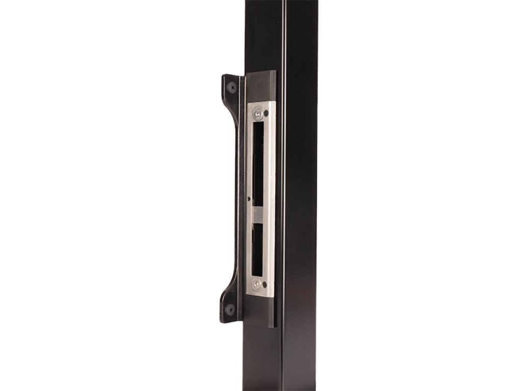 Insert keep for installation in lock pattern