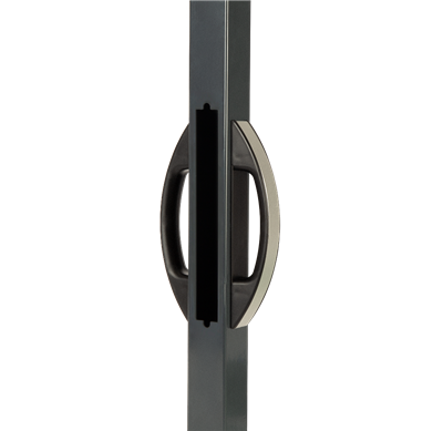 Set with integrated handles for keep side Set with integrated handles for keep side